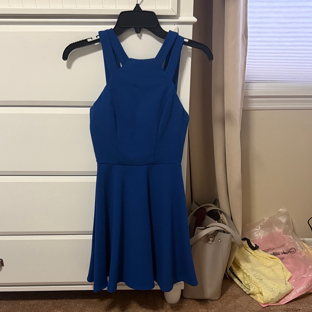 Elegant Blue Sleeveless Dress